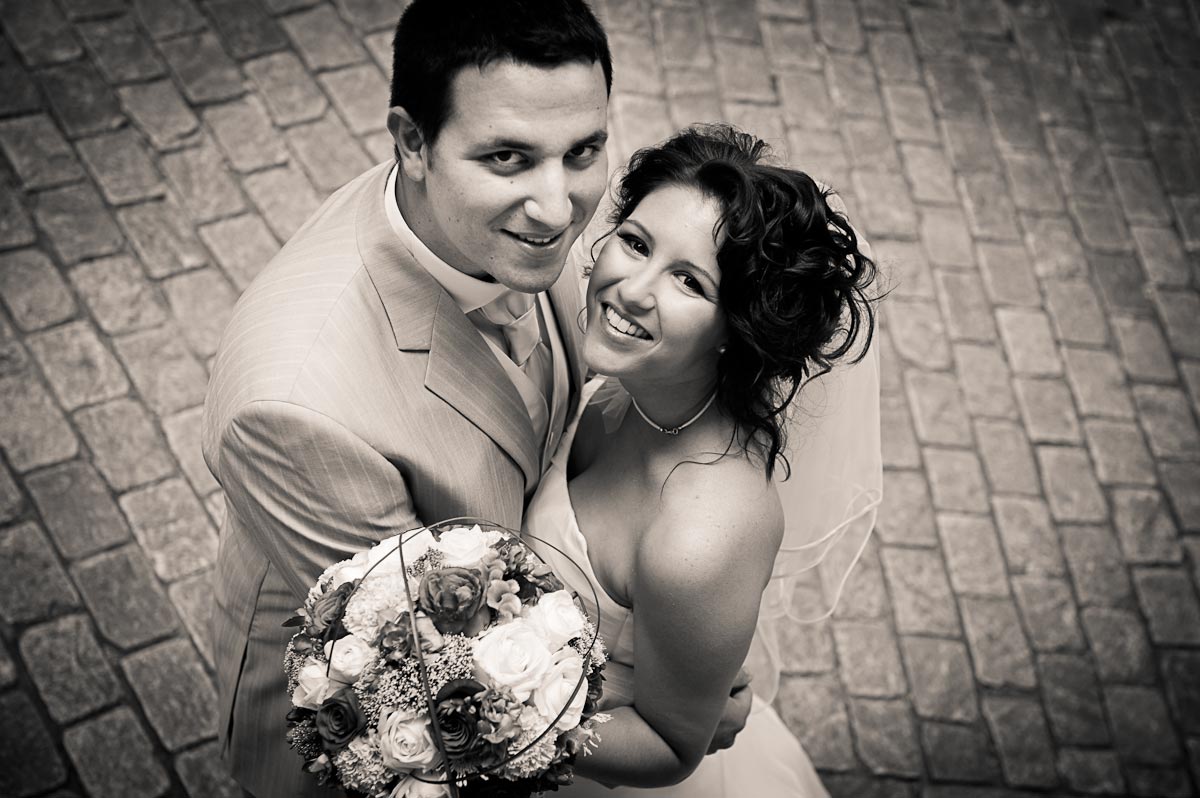 Photo de couple : Virginie & Sylvain au Château des Ducs de Savoie
