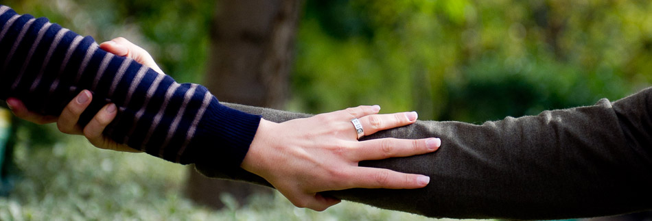 Séance &laquo;&nbsp;Engagement&nbsp;&raquo; de Charlotte & Nicolas à Paris