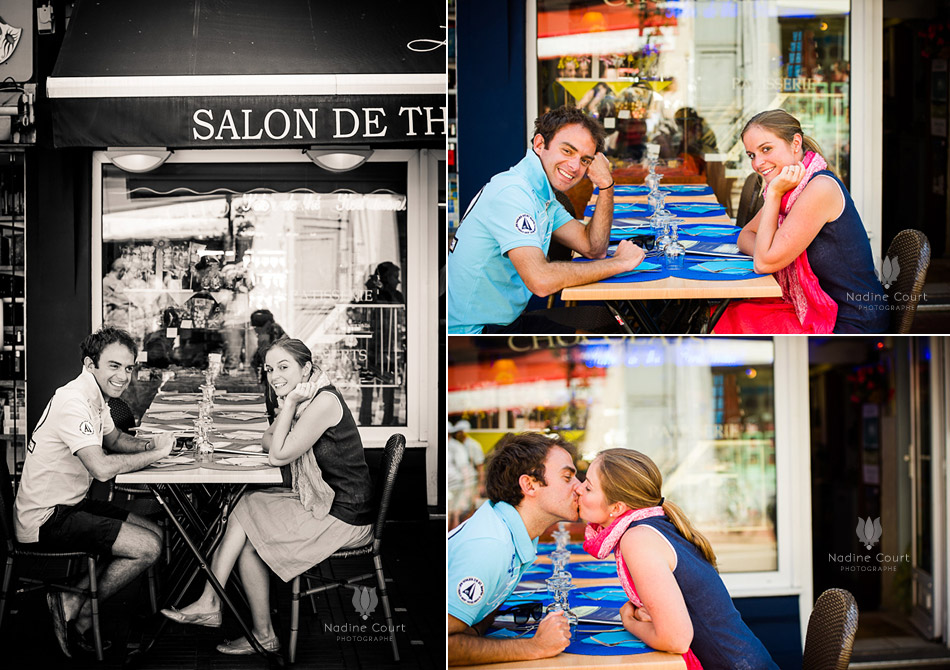 Amoureux à la table d'un salon de thé
