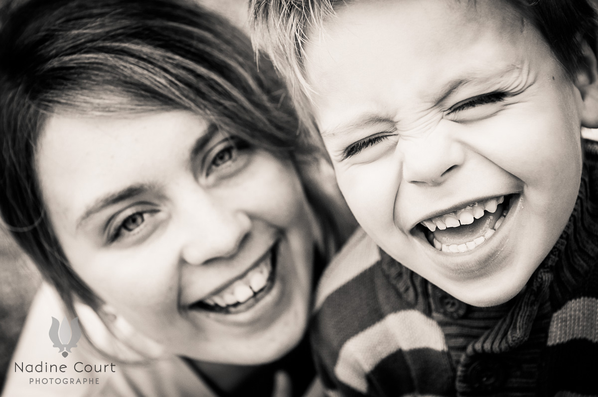 Séance photos de famille à Chambéry – Jolan et sa maman