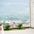 Vue sur les montagnes et sur le château du Touvet - photos de mariage