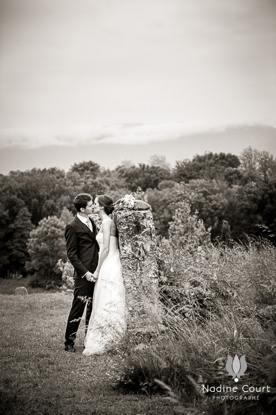 Photo de jeunes mariés dans les jardins de la villa Médicée