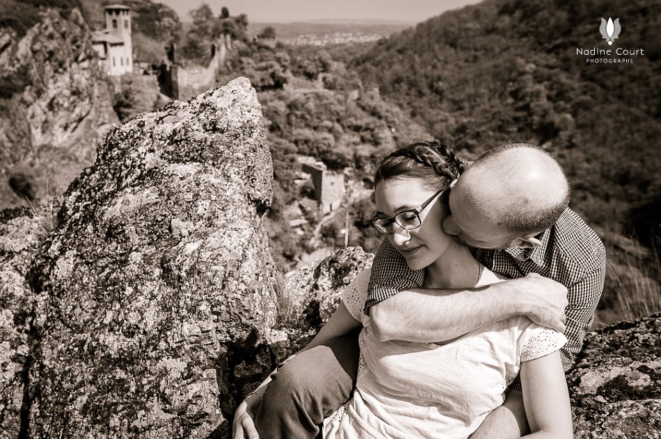 Photos de couple sur les hauteurs de Malleval dans la Loire