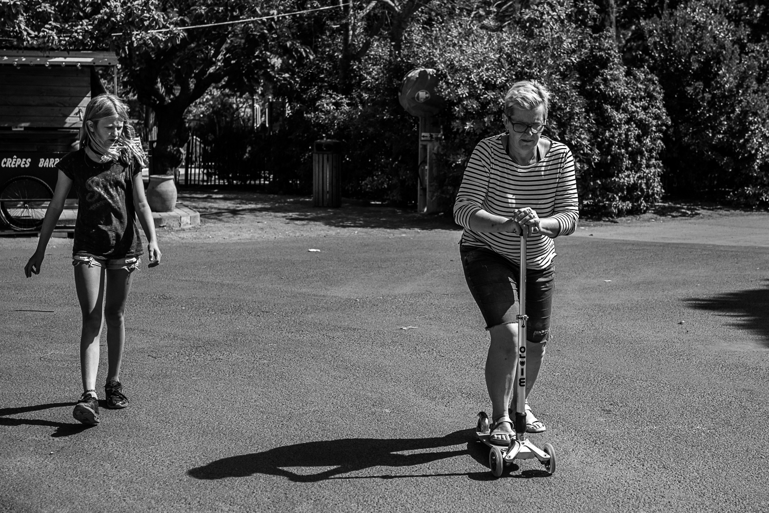 Family holidays in France - Day in the life session - family photojournalism - Camping family life in Beziers France - playing petanque