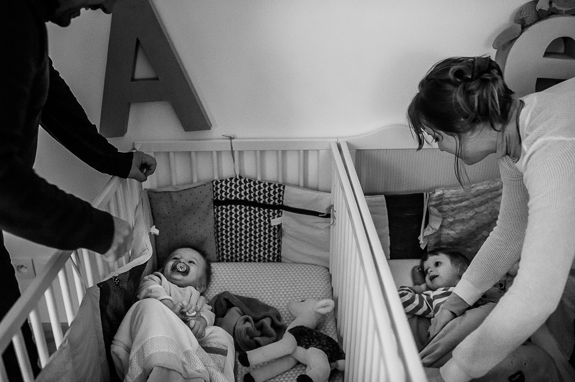 Reportage documentaire de famille en France - Région Rhône Alpes - Le coucher des enfants