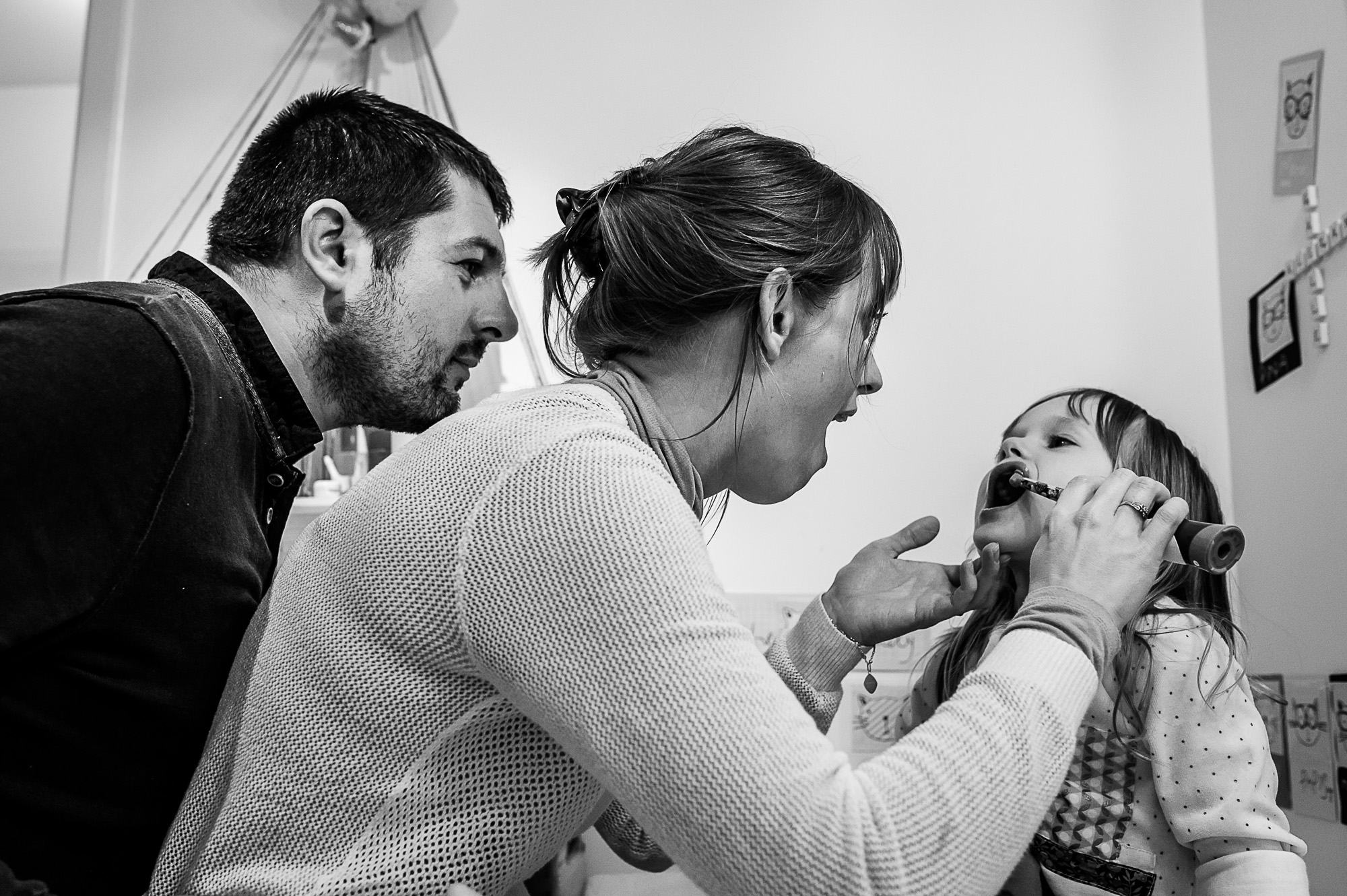 Reportage documentaire de famille en France - Région Rhône Alpes - Le coucher des enfants